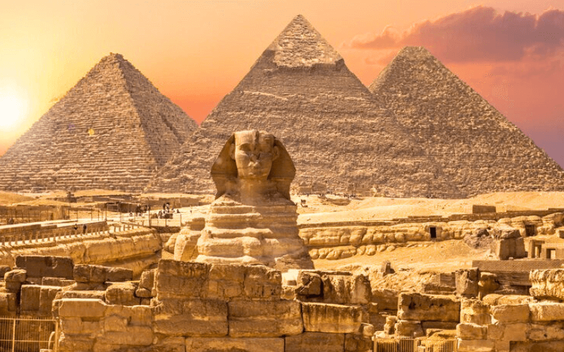 Interesting Facts about the Pyramids of Giza and Sphinx